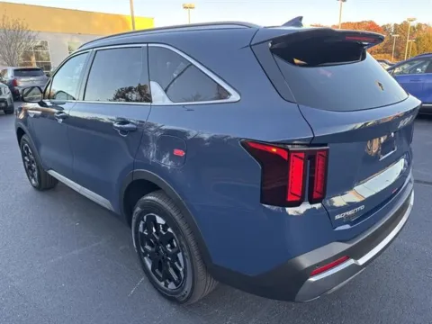 More photos of 2026 Kia Sorento S at Blackwell Kia, VA
