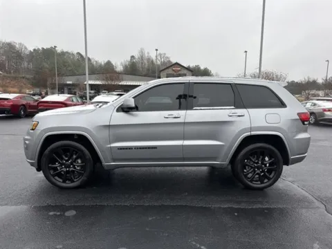 More photos of 2020 Jeep Grand Cherokee Laredo at Blackwell Kia, VA