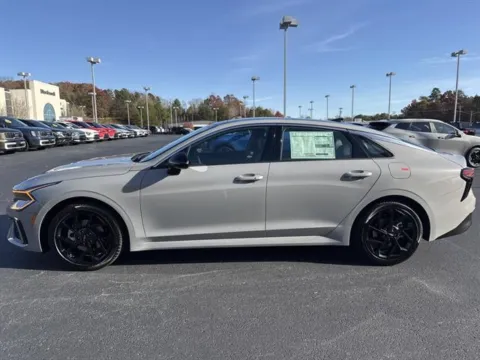 More photos of 2026 Kia Sorento S at Blackwell Kia, VA