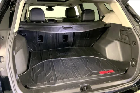 More photos of 2022 GMC Terrain Denali at Cable Dahmer Chevrolet of Kansas City, MO