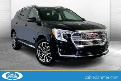 Black 2022 GMC Terrain Denali for sale in Kansas City, MO