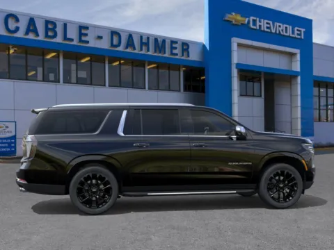 More photos of 2026 Chevrolet Suburban Premier at Cable Dahmer Chevrolet of Kansas City, MO