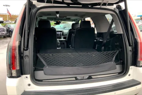More photos of 2020 Cadillac Escalade Premium Luxury at Cable Dahmer Chevrolet of Kansas City, MO