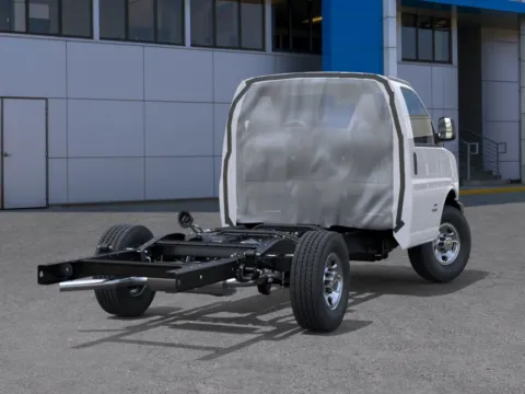 More photos of 2025 Chevrolet Express Cutaway 3500 1WT at Cable Dahmer Chevrolet of Kansas City, MO