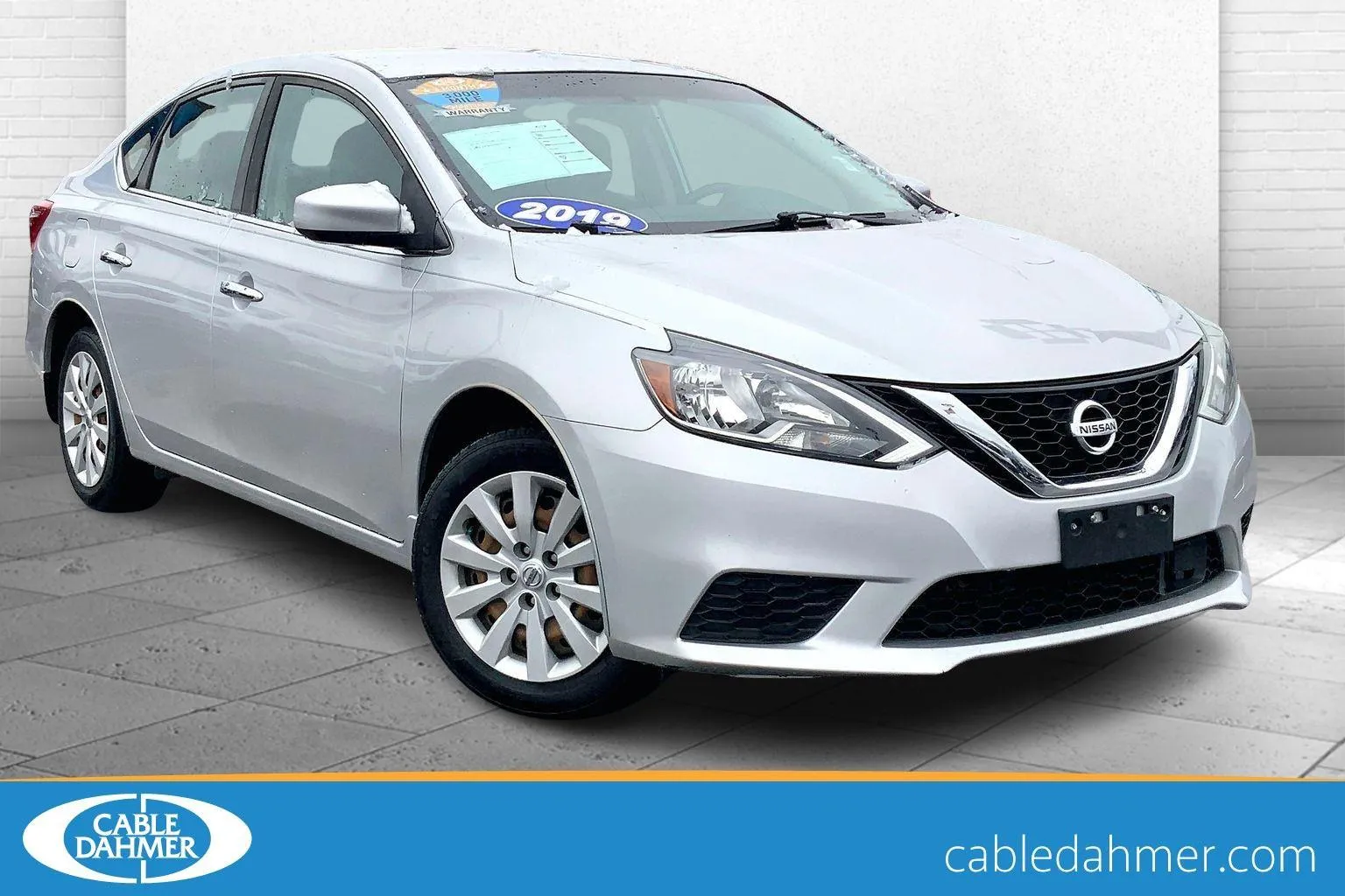 Used 2019 Nissan Sentra S with VIN 3N1AB7AP1KY238051 for sale in Kansas City