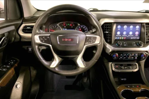 More photos of 2023 GMC Acadia SLE at Cable Dahmer Chevrolet of Kansas City, MO