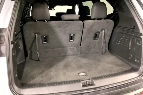 More photos of 2025 GMC Acadia Elevation at Cable Dahmer Chevrolet of Kansas City, MO