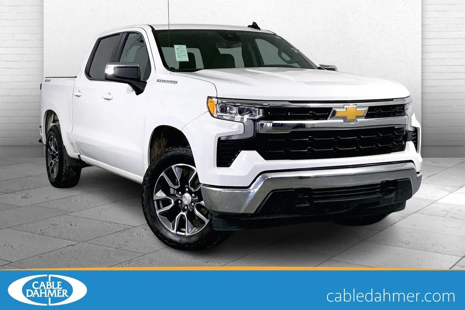 White 2024 Chevrolet Silverado 1500 LT (2FL) for sale in Kansas City, MO