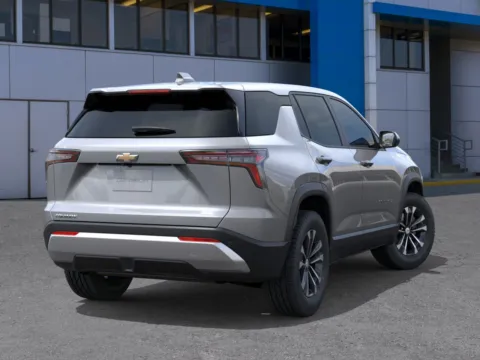 More photos of 2026 Chevrolet Equinox LT at Cable Dahmer Chevrolet of Kansas City, MO