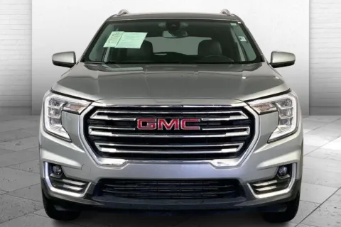 Photos of 2024 GMC Terrain SLT for sale in Kansas City, MO at Cable Dahmer Chevrolet of Kansas City