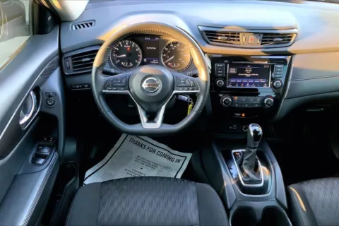 More photos of 2020 Nissan Rogue S at Cable Dahmer Chevrolet of Kansas City, MO