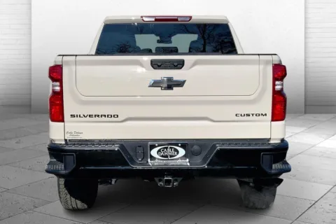 More photos of 2026 Chevrolet Silverado 1500 Custom Trail Boss at Cable Dahmer Chevrolet of Kansas City, MO