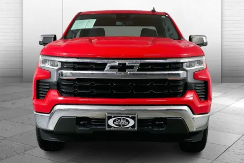 Photos of 2022 Chevrolet Silverado 1500 LT (2FL) for sale in Kansas City, MO at Cable Dahmer Chevrolet of Kansas City