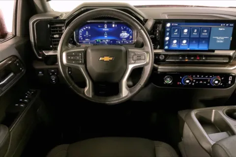 More photos of 2022 Chevrolet Silverado 1500 LT (2FL) at Cable Dahmer Chevrolet of Kansas City, MO