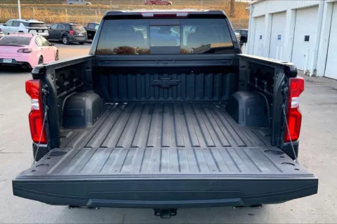 More photos of 2022 Chevrolet Silverado 1500 RST at Cable Dahmer Chevrolet of Kansas City, MO