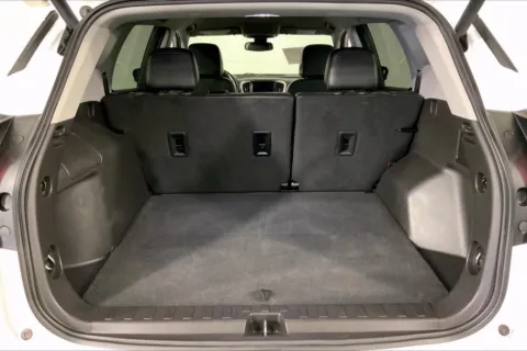 More photos of 2024 GMC Terrain SLT at Cable Dahmer Chevrolet of Kansas City, MO