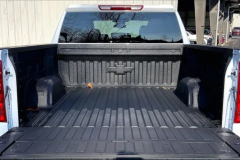 More photos of 2026 Chevrolet Silverado 1500 Custom Trail Boss at Cable Dahmer Chevrolet of Kansas City, MO