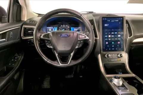 More photos of 2024 Ford Edge SEL at Cable Dahmer Chevrolet of Kansas City, MO