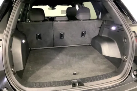 More photos of 2025 GMC Terrain Elevation at Cable Dahmer Chevrolet of Kansas City, MO