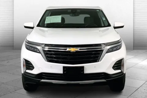Photos of 2024 Chevrolet Equinox LT for sale in Kansas City, MO at Cable Dahmer Chevrolet of Kansas City
