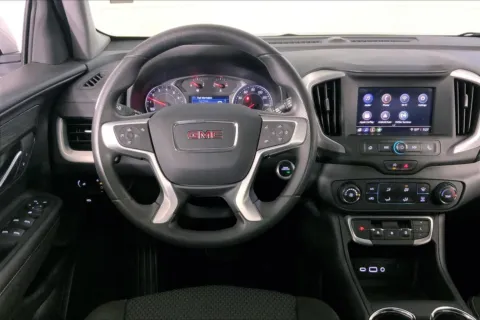 More photos of 2024 GMC Terrain SLE at Cable Dahmer Chevrolet of Kansas City, MO