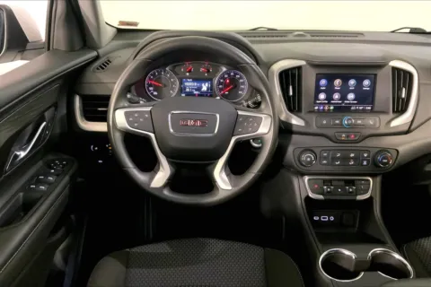 More photos of 2024 GMC Terrain SLE at Cable Dahmer Chevrolet of Kansas City, MO