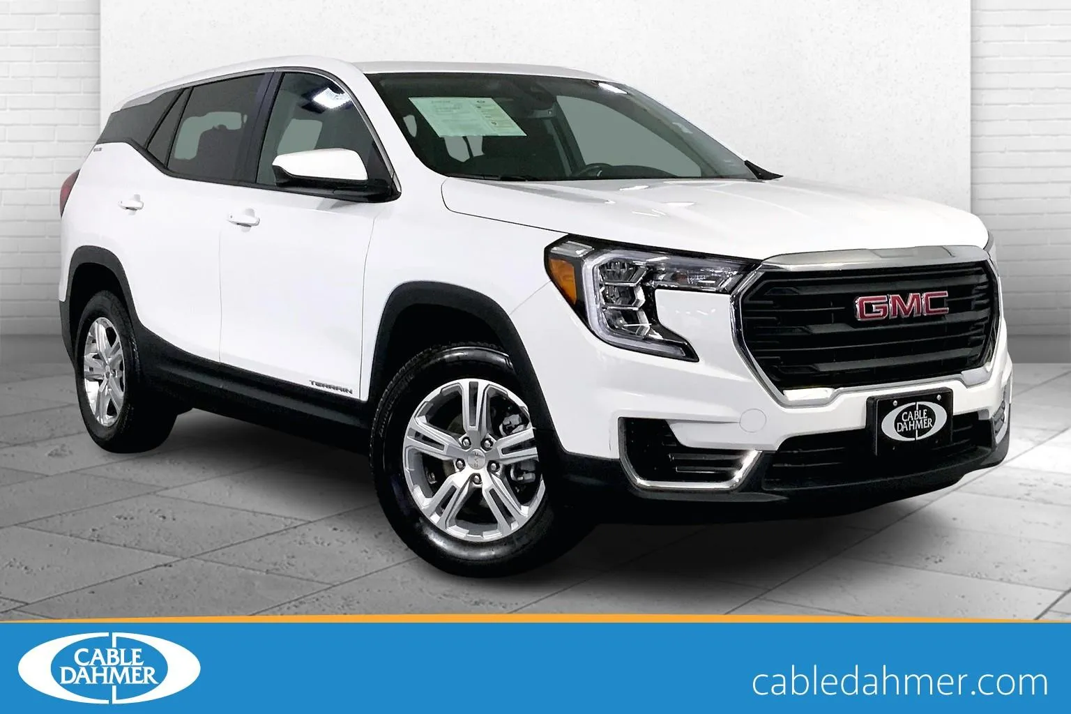 White 2024 GMC Terrain SLE for sale in Kansas City, MO
