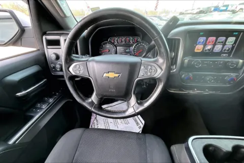 More photos of 2018 Chevrolet Silverado 1500 LT at Cable Dahmer Chevrolet of Kansas City, MO