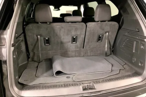 More photos of 2025 GMC Acadia Elevation at Cable Dahmer Chevrolet of Kansas City, MO