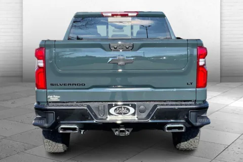 More photos of 2026 Chevrolet Silverado 1500 LT Trail Boss at Cable Dahmer Chevrolet of Kansas City, MO