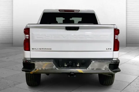 More photos of 2026 Chevrolet Silverado 1500 LTZ at Cable Dahmer Chevrolet of Kansas City, MO