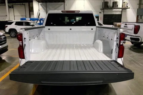 More photos of 2026 Chevrolet Silverado 1500 LTZ at Cable Dahmer Chevrolet of Kansas City, MO