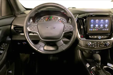 More photos of 2023 Chevrolet Traverse LT Cloth at Cable Dahmer Chevrolet of Kansas City, MO