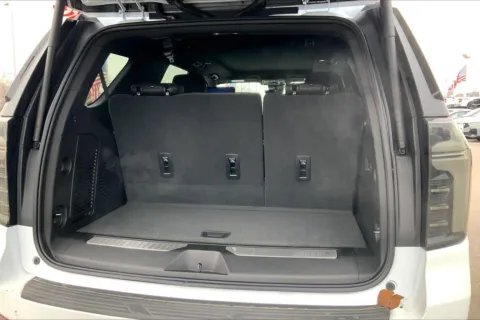 More photos of 2026 Chevrolet Tahoe High Country at Cable Dahmer Chevrolet of Kansas City, MO
