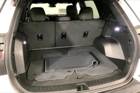 More photos of 2025 GMC Terrain Elevation at Cable Dahmer Chevrolet of Kansas City, MO