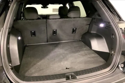 More photos of 2025 GMC Terrain Elevation at Cable Dahmer Chevrolet of Kansas City, MO