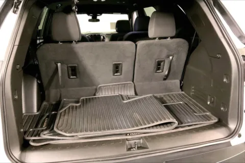 More photos of 2023 Chevrolet Traverse LT Cloth at Cable Dahmer Chevrolet of Kansas City, MO