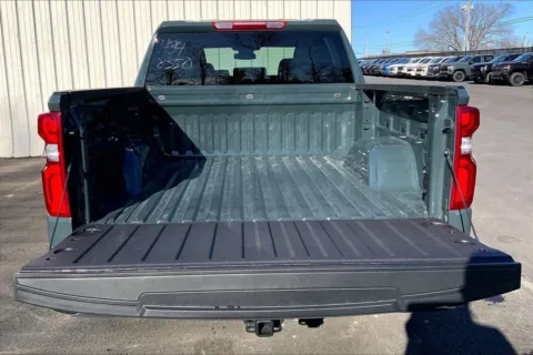 More photos of 2026 Chevrolet Silverado 1500 LTZ at Cable Dahmer Chevrolet of Kansas City, MO