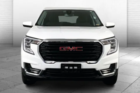 Photos of 2024 GMC Terrain SLE for sale in Kansas City, MO at Cable Dahmer Chevrolet of Kansas City