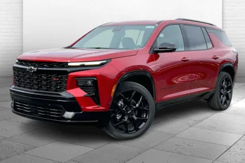 Photos of 2026 Chevrolet Traverse RS for sale in Kansas City, MO at Cable Dahmer Chevrolet of Kansas City