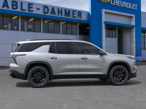 More photos of 2026 Chevrolet Traverse LT at Cable Dahmer Chevrolet of Kansas City, MO