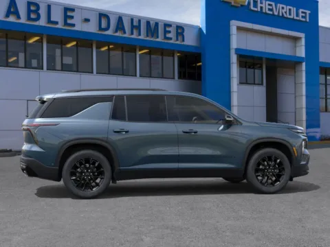 More photos of 2026 Chevrolet Traverse LT at Cable Dahmer Chevrolet of Kansas City, MO