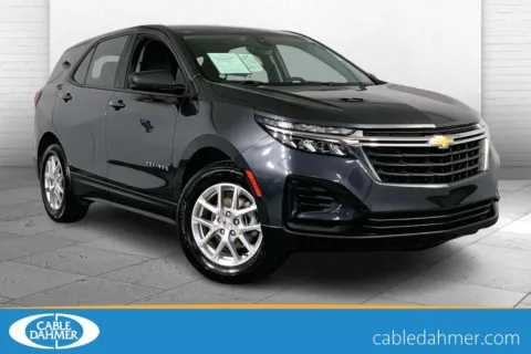Gray 2022 Chevrolet Equinox LS for sale in Kansas City, MO
