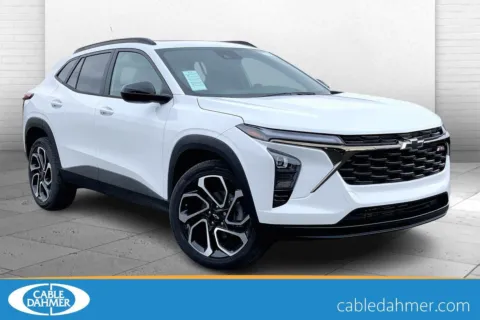 White 2026 Chevrolet Trax 2RS for sale in Kansas City, MO