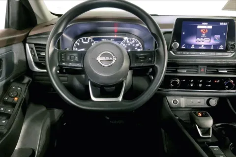 More photos of 2023 Nissan Rogue S at Cable Dahmer Chevrolet of Kansas City, MO