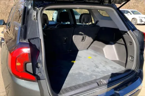 More photos of 2019 GMC Terrain SLT at Cable Dahmer Chevrolet of Kansas City, MO