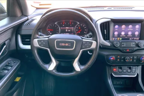 More photos of 2019 GMC Terrain SLT at Cable Dahmer Chevrolet of Kansas City, MO