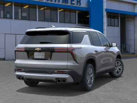 More photos of 2026 Chevrolet Traverse LT at Cable Dahmer Chevrolet of Kansas City, MO