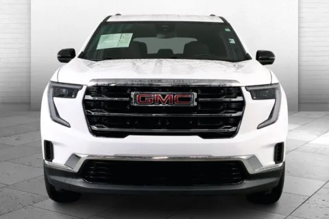 Photos of 2025 GMC Acadia Elevation for sale in Kansas City, MO at Cable Dahmer Chevrolet of Kansas City