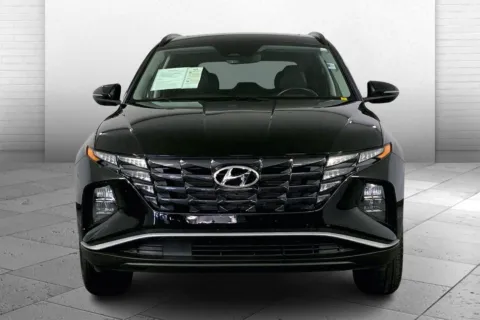 Photos of 2024 Hyundai Tucson SEL for sale in Kansas City, MO at Cable Dahmer Chevrolet of Kansas City